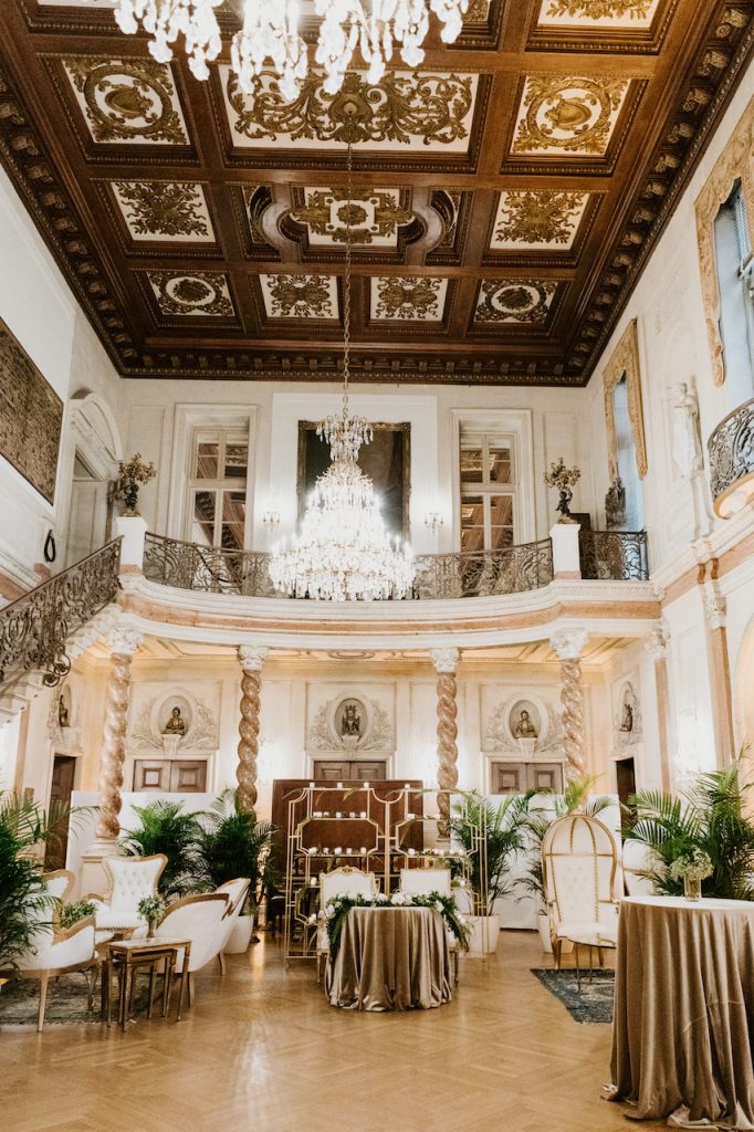 Venue Spotlight: Anderson House | Petal's Edge Floral Design